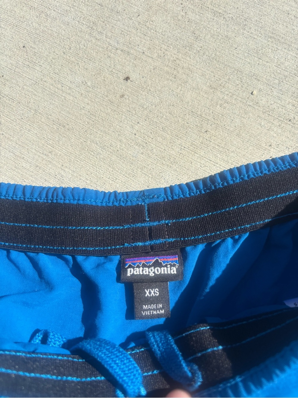 Shorts - Picture 3 of 6